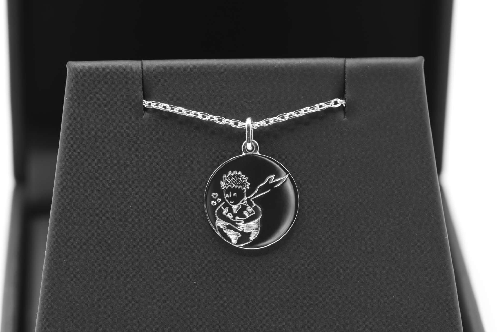 Le Petit Prince gravé en taille douce sur une médaille en argent personnalisée