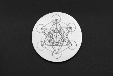 Découvrir les gravures sur objets divers en métal