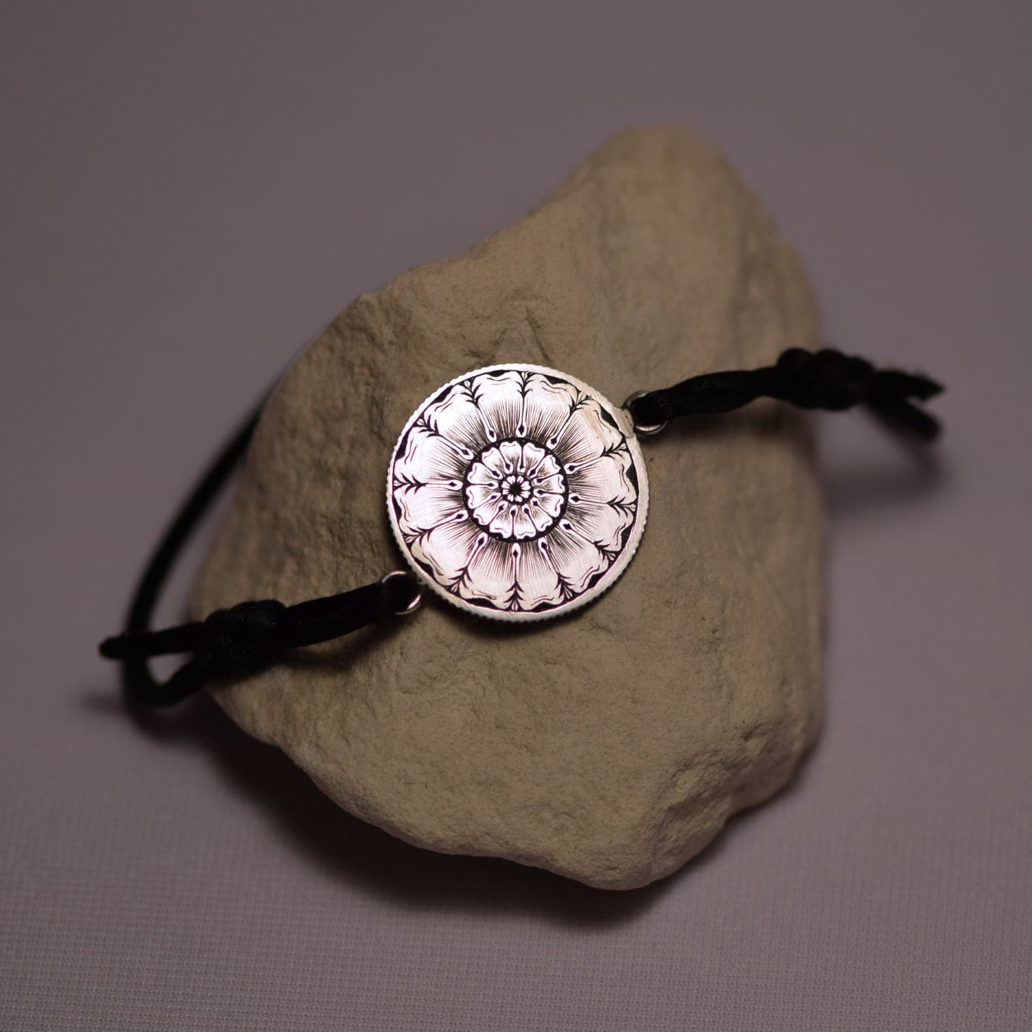 image gravure sur bracelet 1