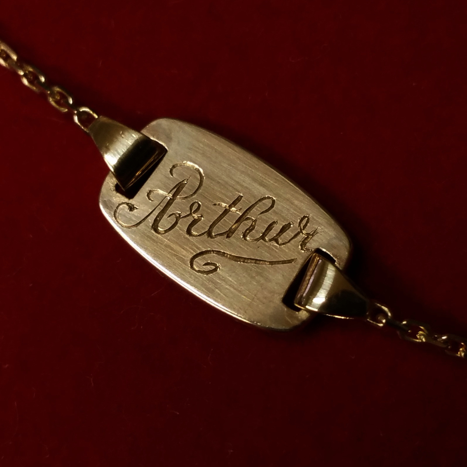 image gravure sur bracelet 4