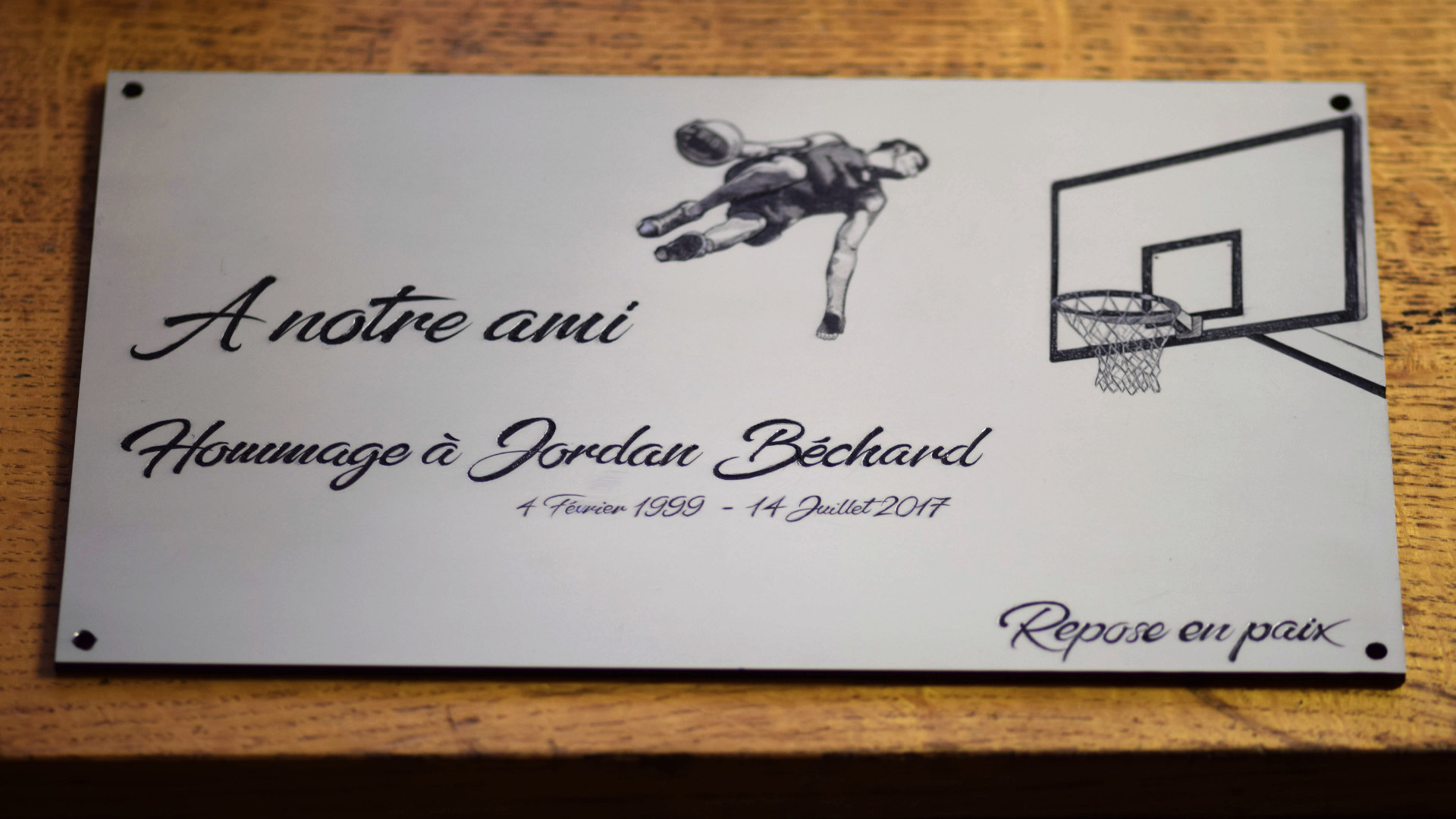 image gravure sur plaque 3