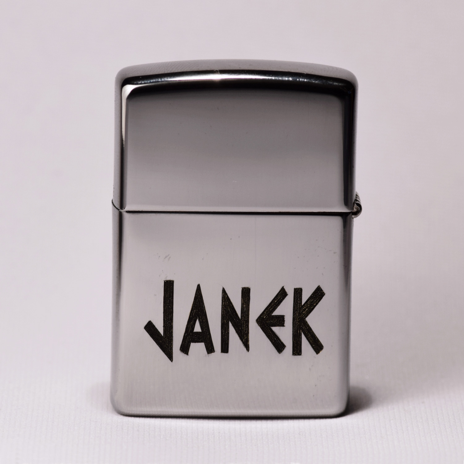image gravure sur zippo 7
