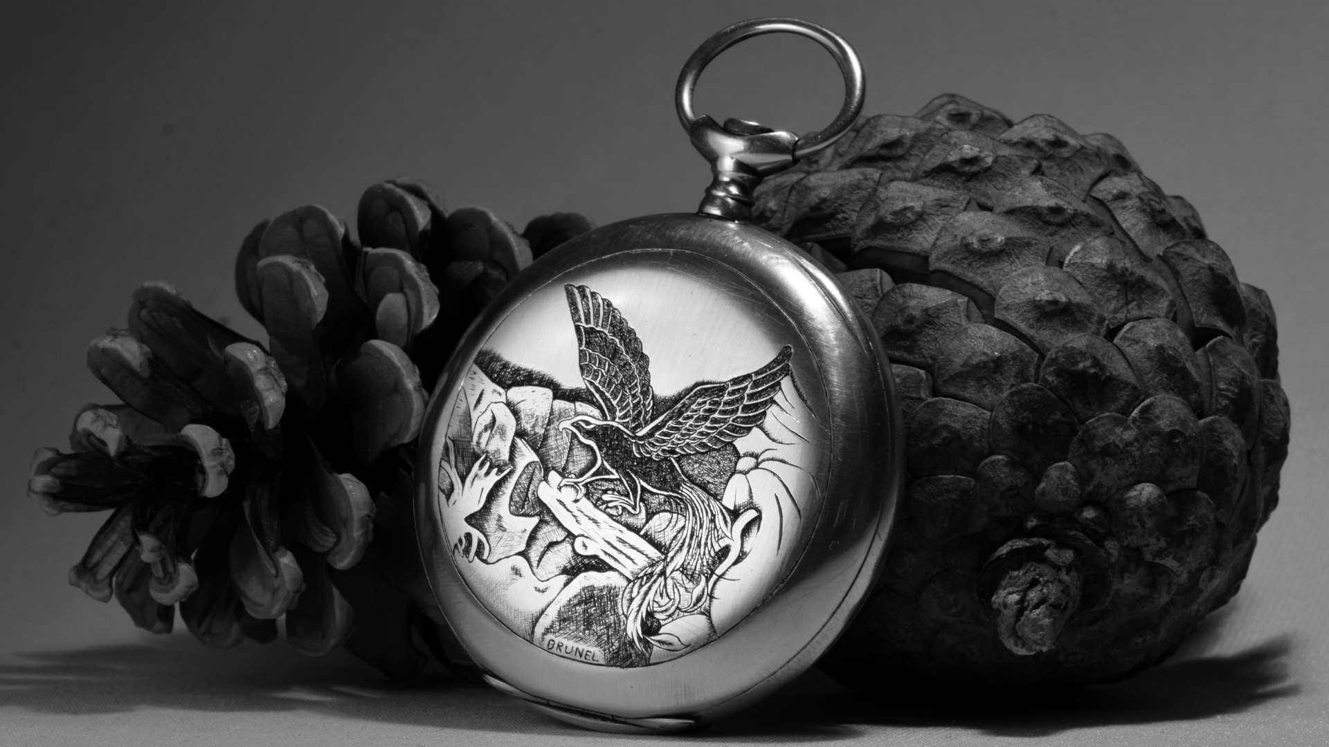 image ancre gravure sur montre