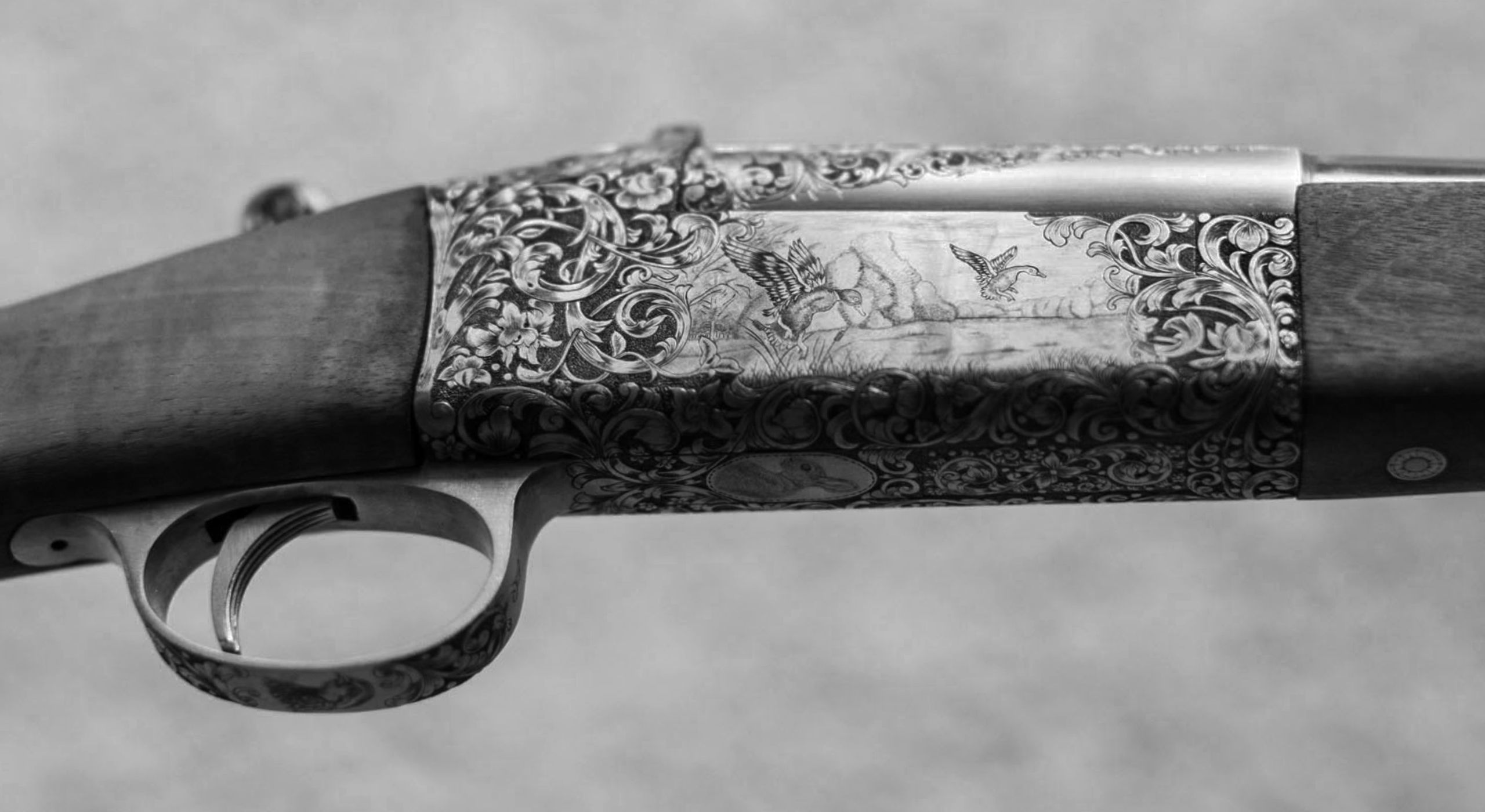 Image de tête page gravure sur Armes